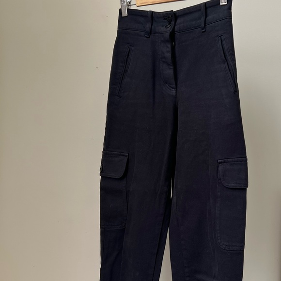 SOLD Aritzia Wilfred Free Modern Cargo Pant - Picture 2 of 5